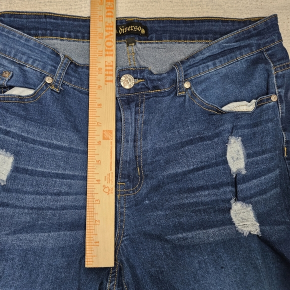 Diverso Jean Shorts Size 16W Plus Size Medium Wash Denim - Picture 15 of 16